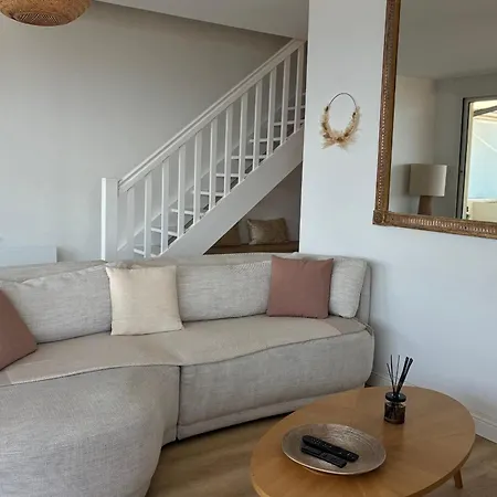 Oceane - Welkeys Apartament *